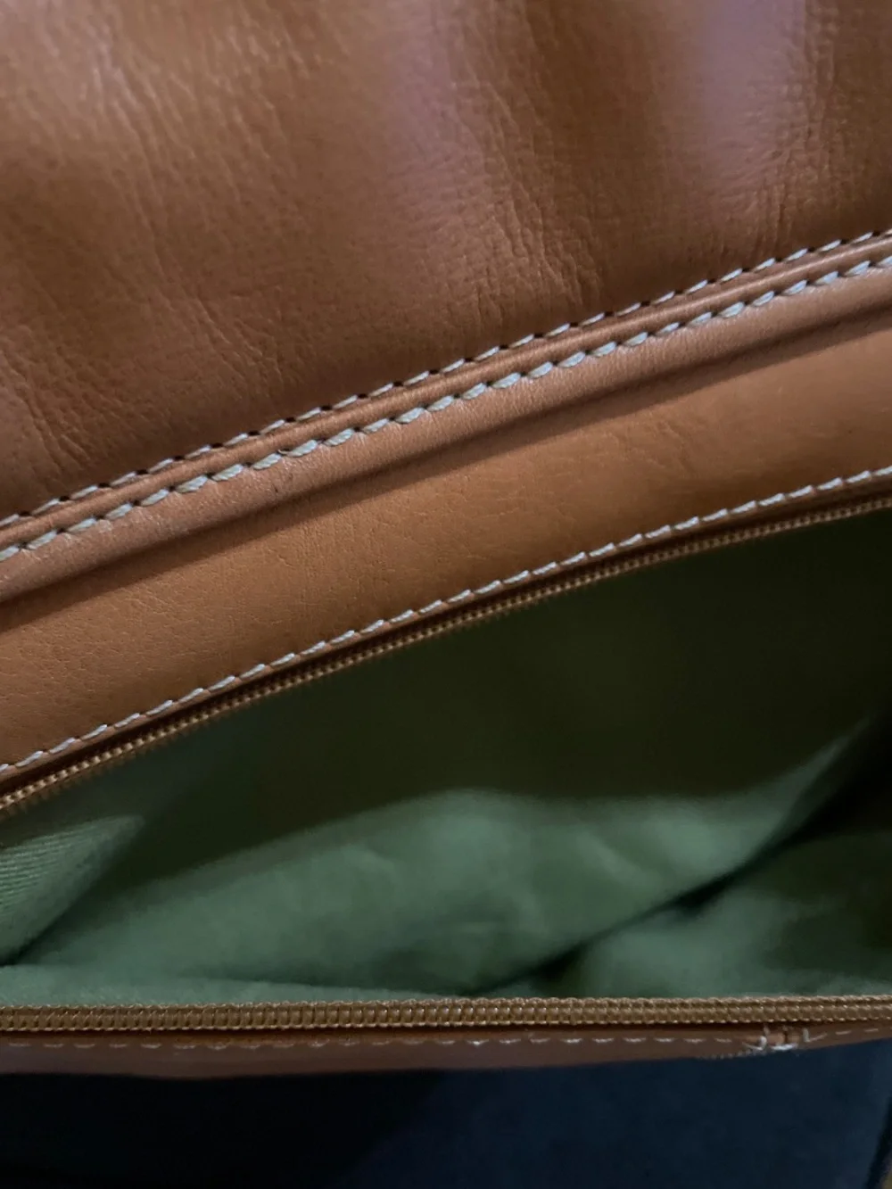 KENNETH COLE Leather Laptop bag